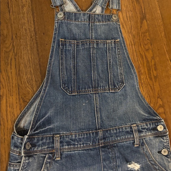 American Eagle Shortalls, Size XS, Excellent Condition! Ripped Jeans Style - Picture 2 of 7